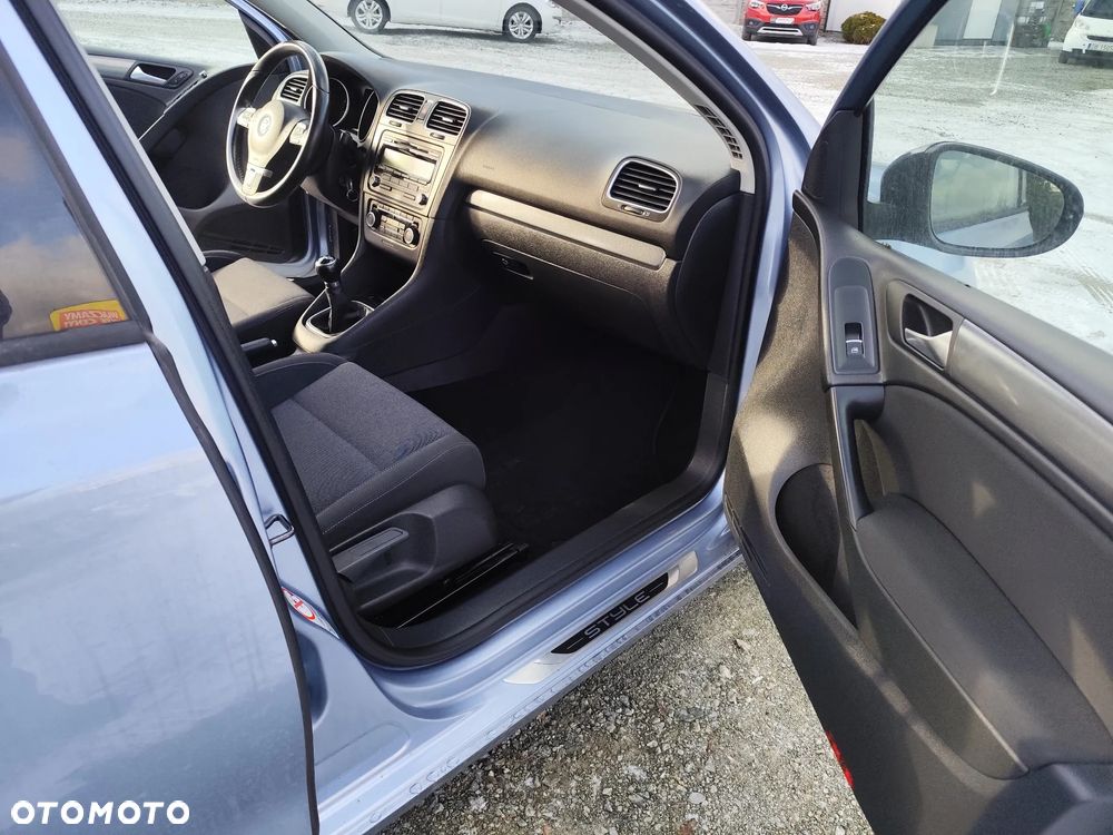 Volkswagen Golf 1.2 TSI Style - 25