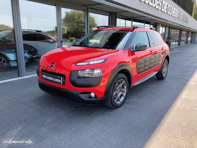 Citroën C4 Cactus PureTech 82 Shine - 1