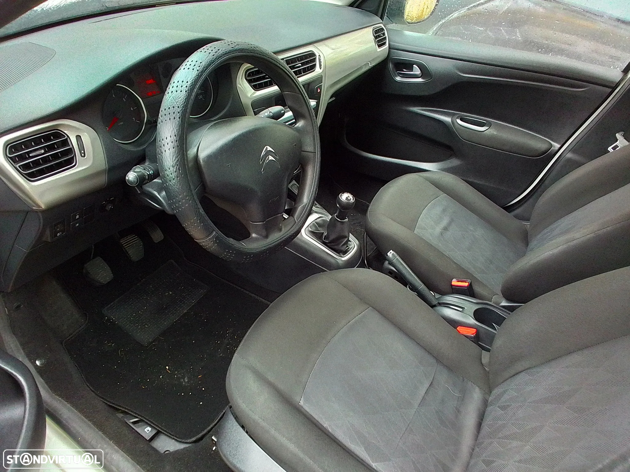 Citroën C-Elysée 1.2 PureTech Exclusive - 15