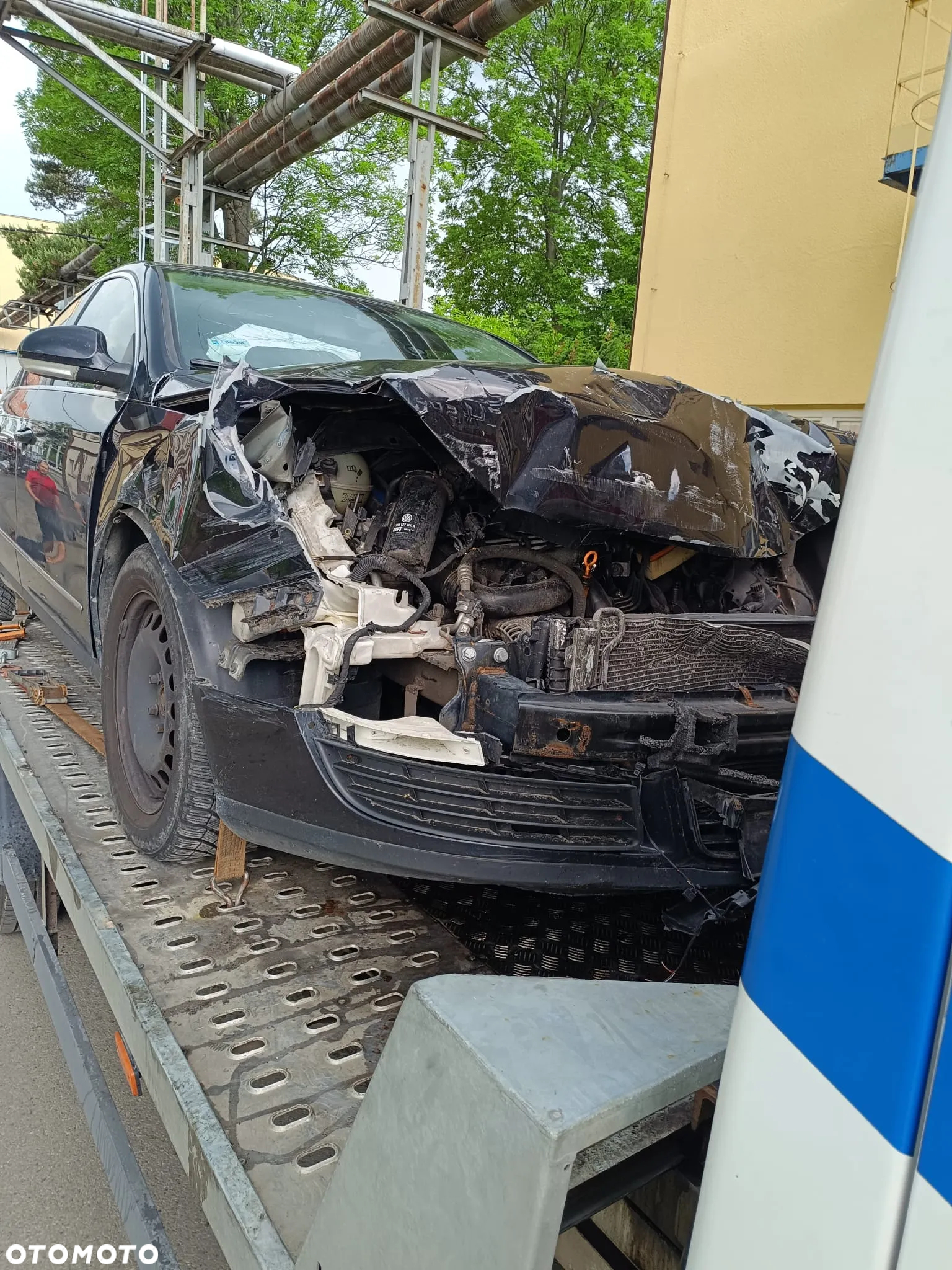 passat b6 w całosci na części - 2
