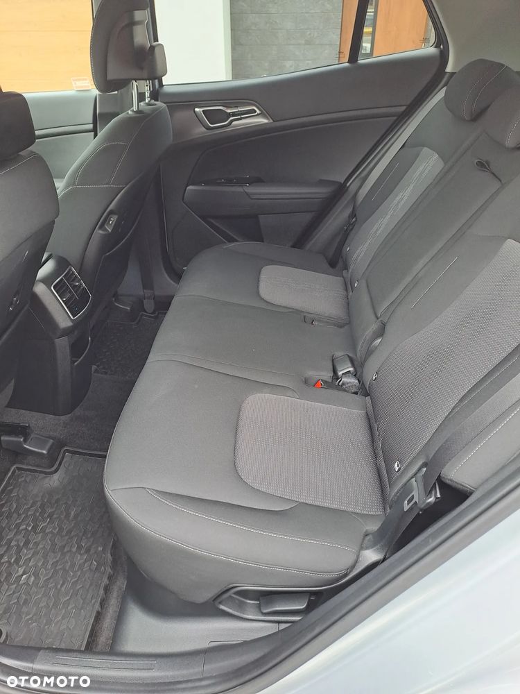 Kia Sportage 1.6 T-GDI HEV L 4WD - 8