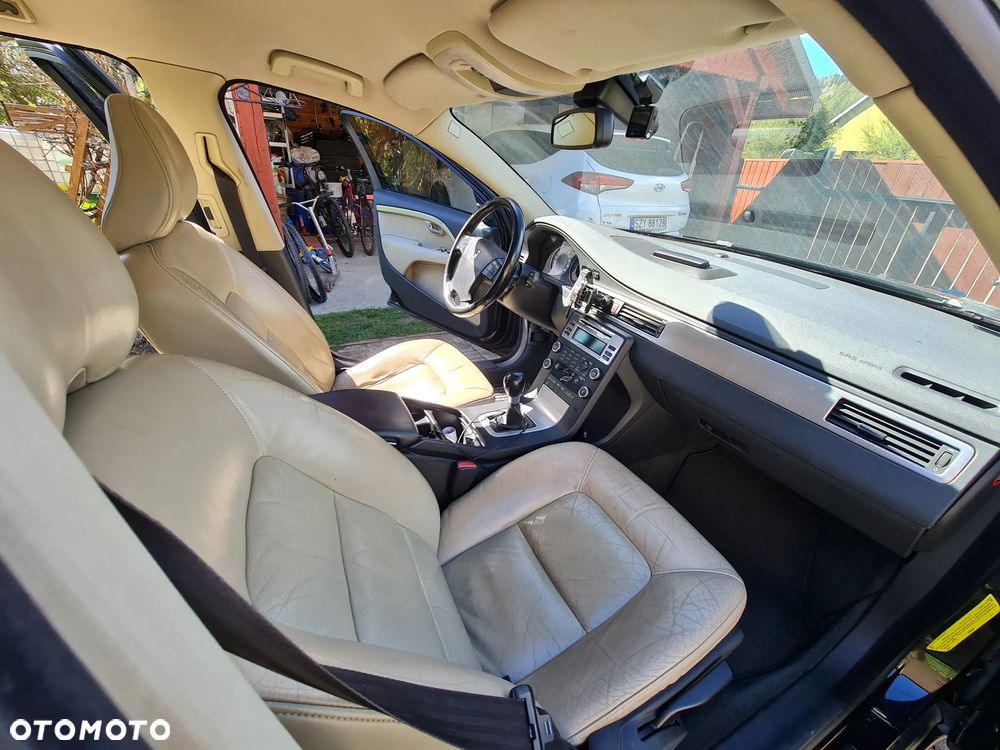 Volvo V70 2.0D Summum - 12