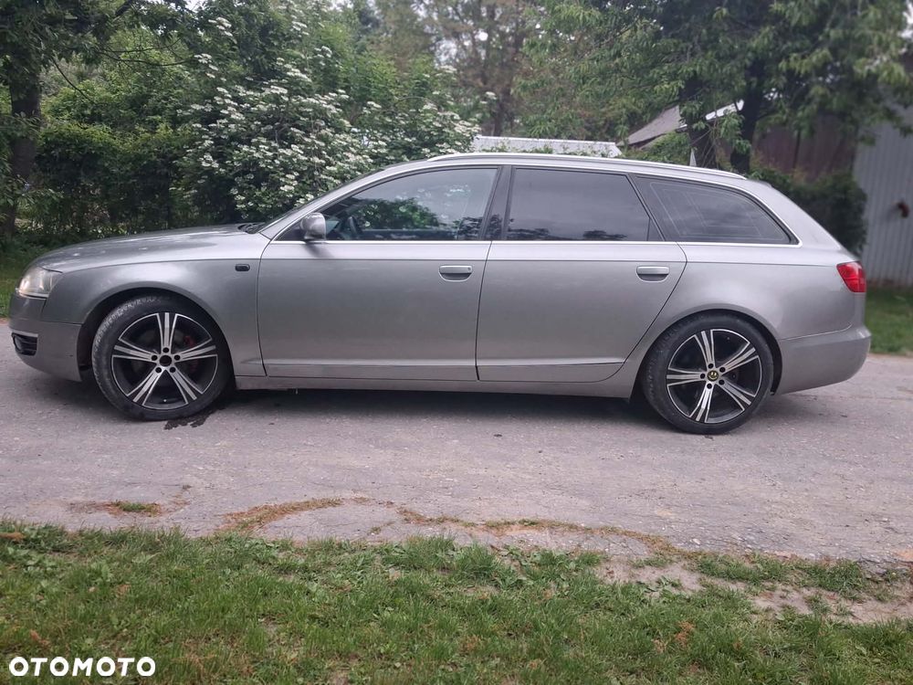 Audi A6 Avant 2.4 - 4