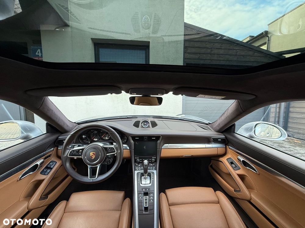 Porsche 911 Coupe [991] 15-19 - 23