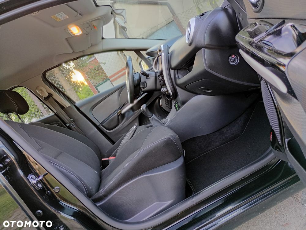 Renault Clio - 7