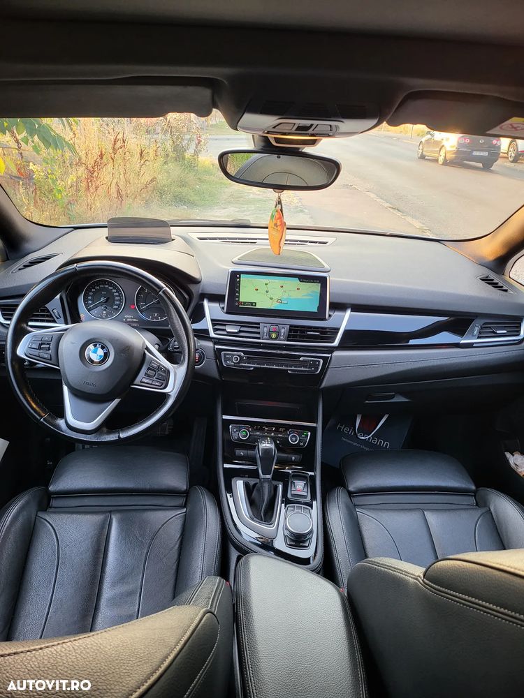 BMW Seria 2 218i AT Sport Line - 13