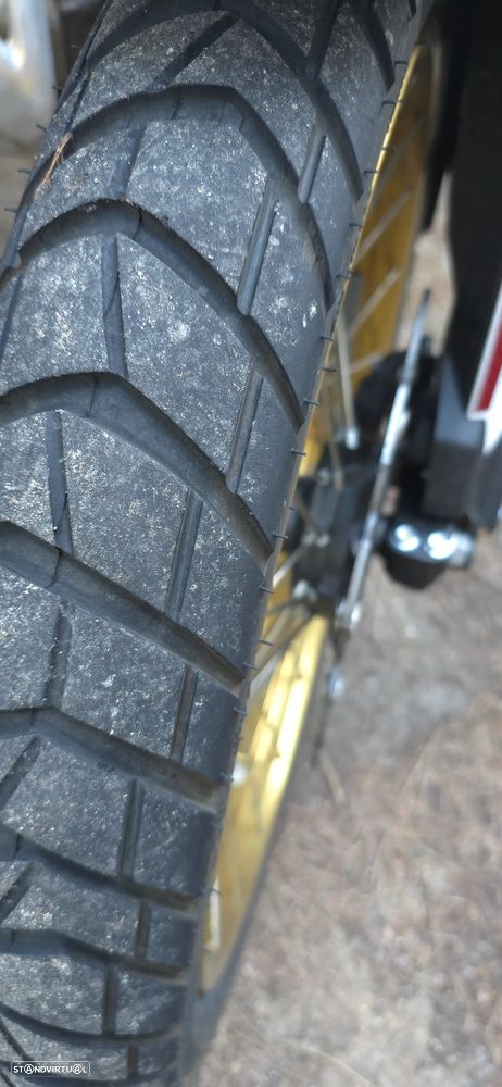 Honda Africa Twin Adventure DCT - 7
