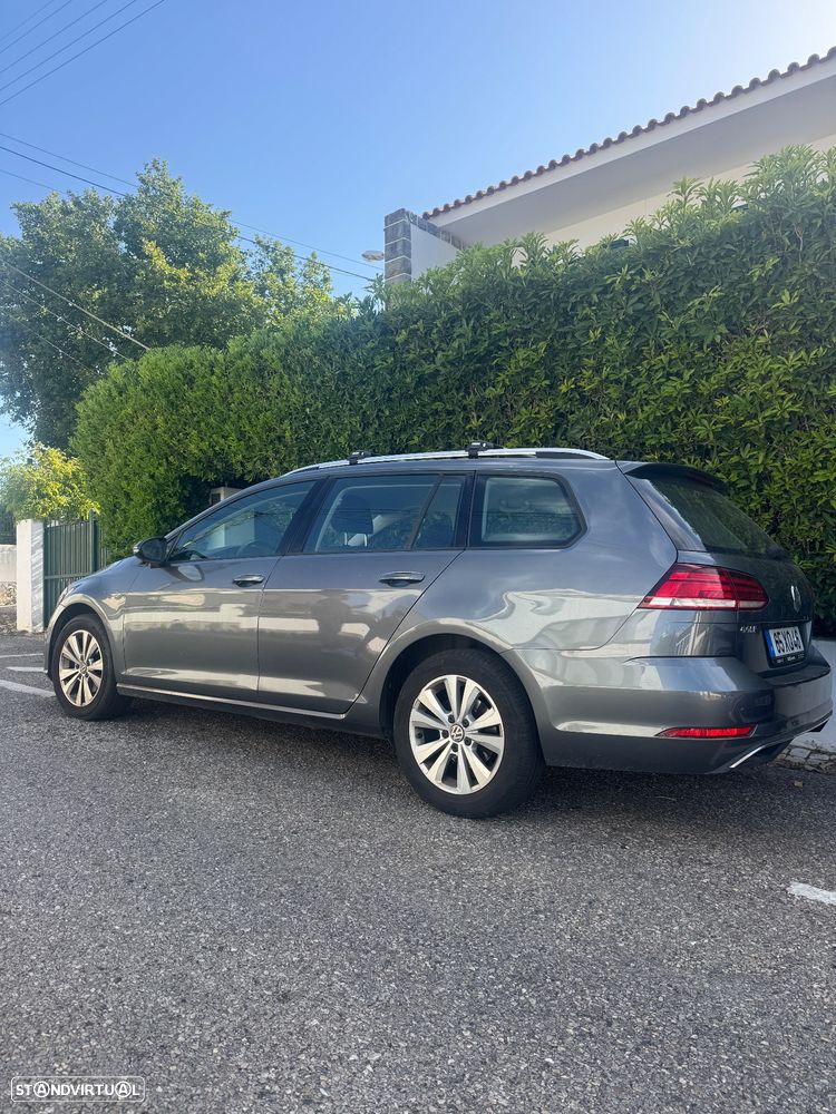 VW Golf Variant 1.6 TDi Confortline - 1