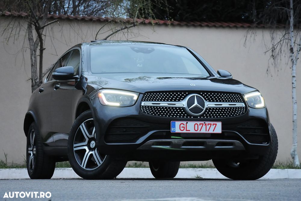 Mercedes-Benz GLC Coupe 300 4Matic 9G-TRONIC Exclusive - 12