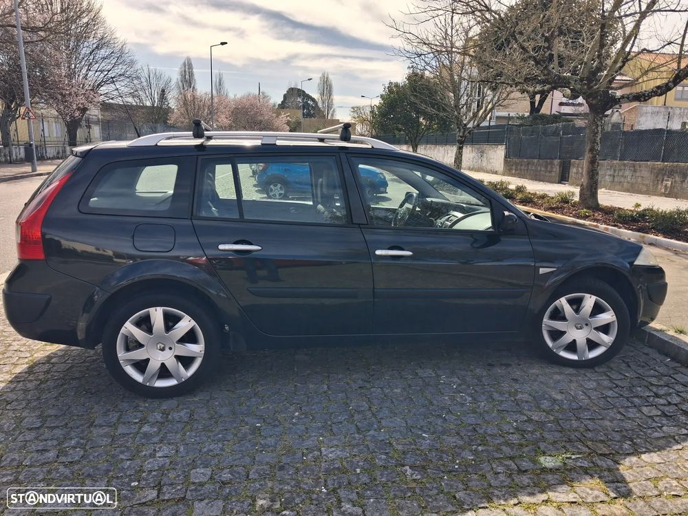 Renault Mégane Break 1.5 dCi Privilège - 4