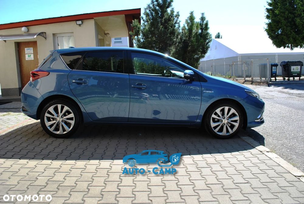 Toyota Auris - 15