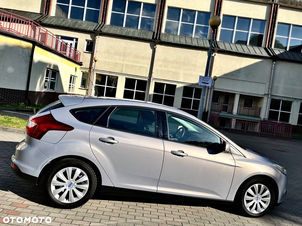 Ford Focus 1.0 EcoBoost STart-Stopp-System TITANIUM - 3