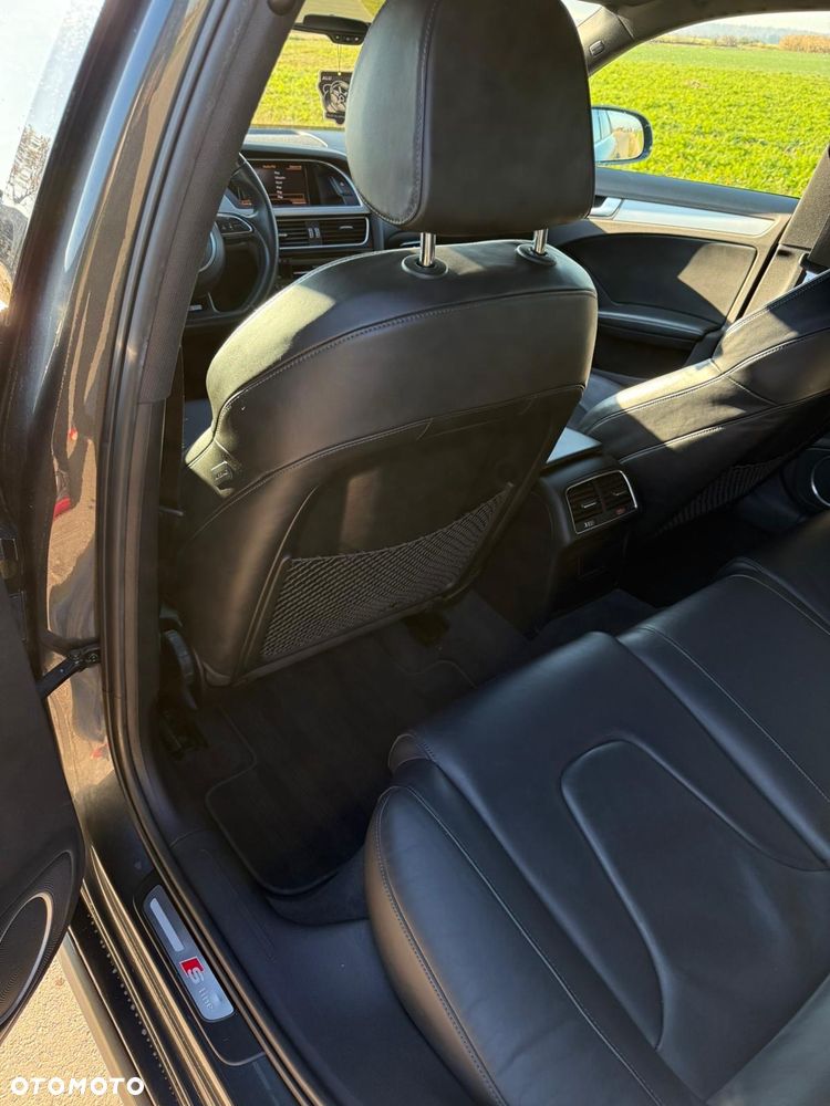 Audi A4 Avant 3.0 TDI clean diesel Quattro S tronic - 20