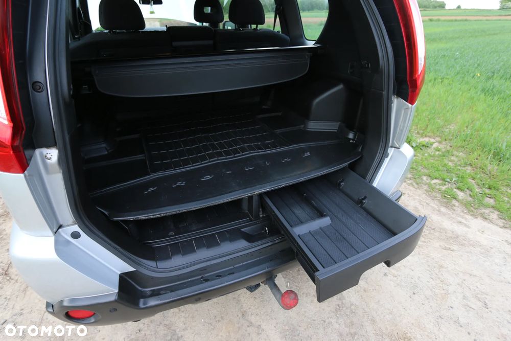 Nissan X-Trail 2.0 dCi 4x4 DPF XE - 3