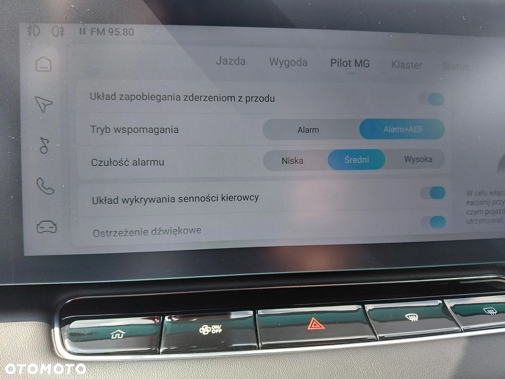 MG HS 1.5 T-GDI Excite DCT - 28