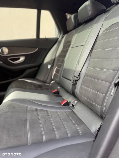 Mercedes-Benz Klasa C 200 4MATIC 9G-TRONIC - 3