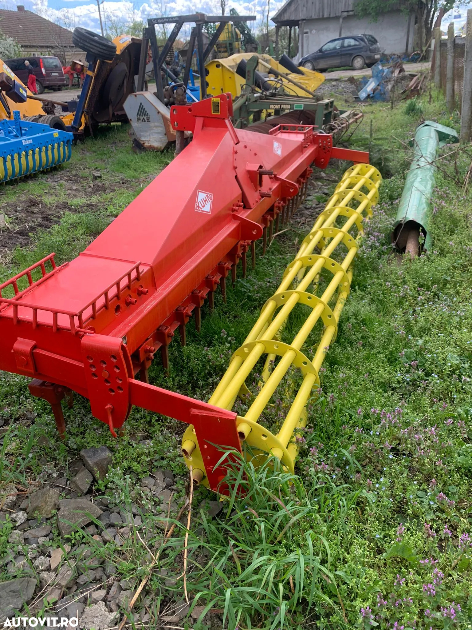 Kuhn HA4000 - 4