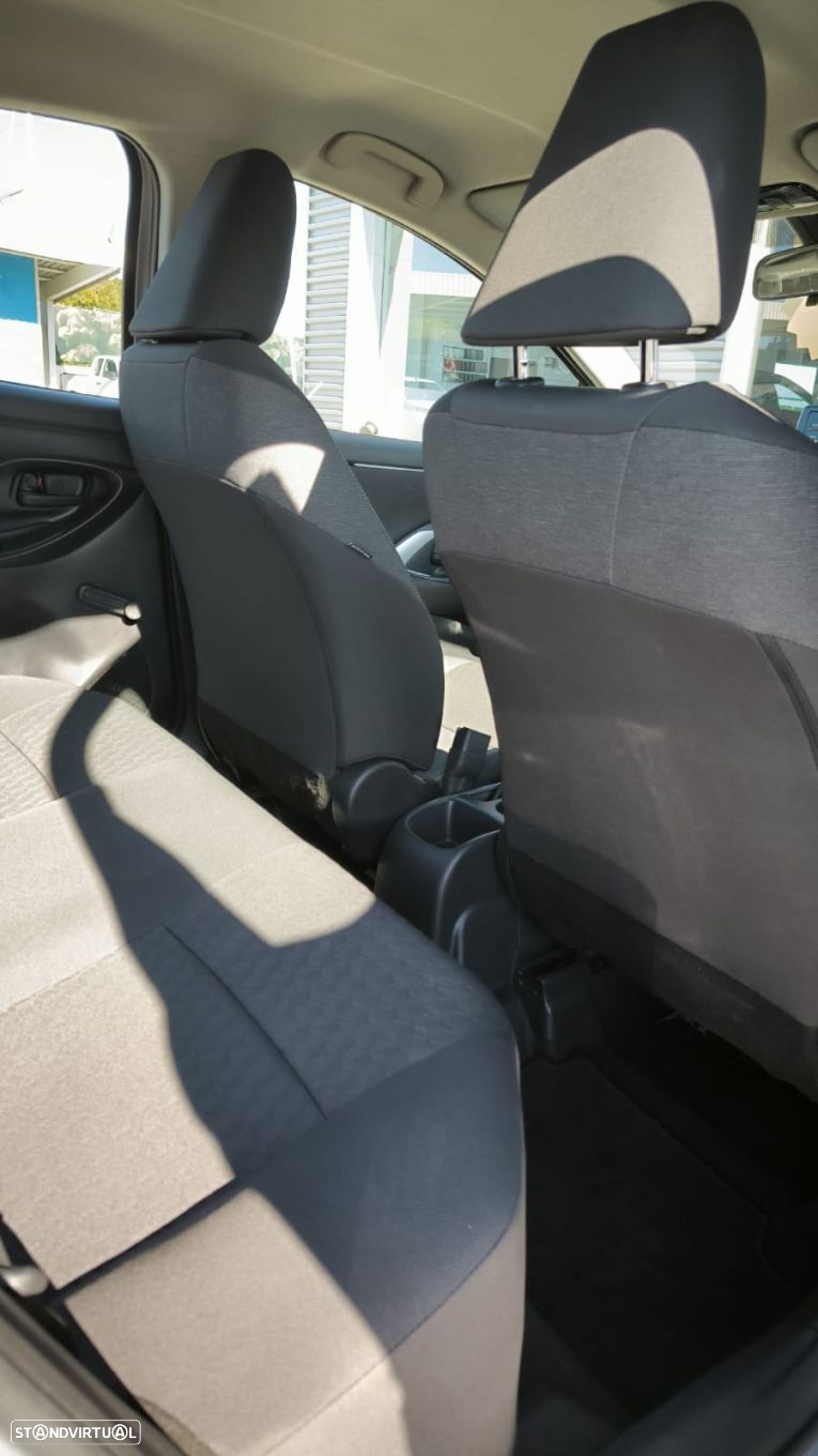 Toyota Yaris - 3