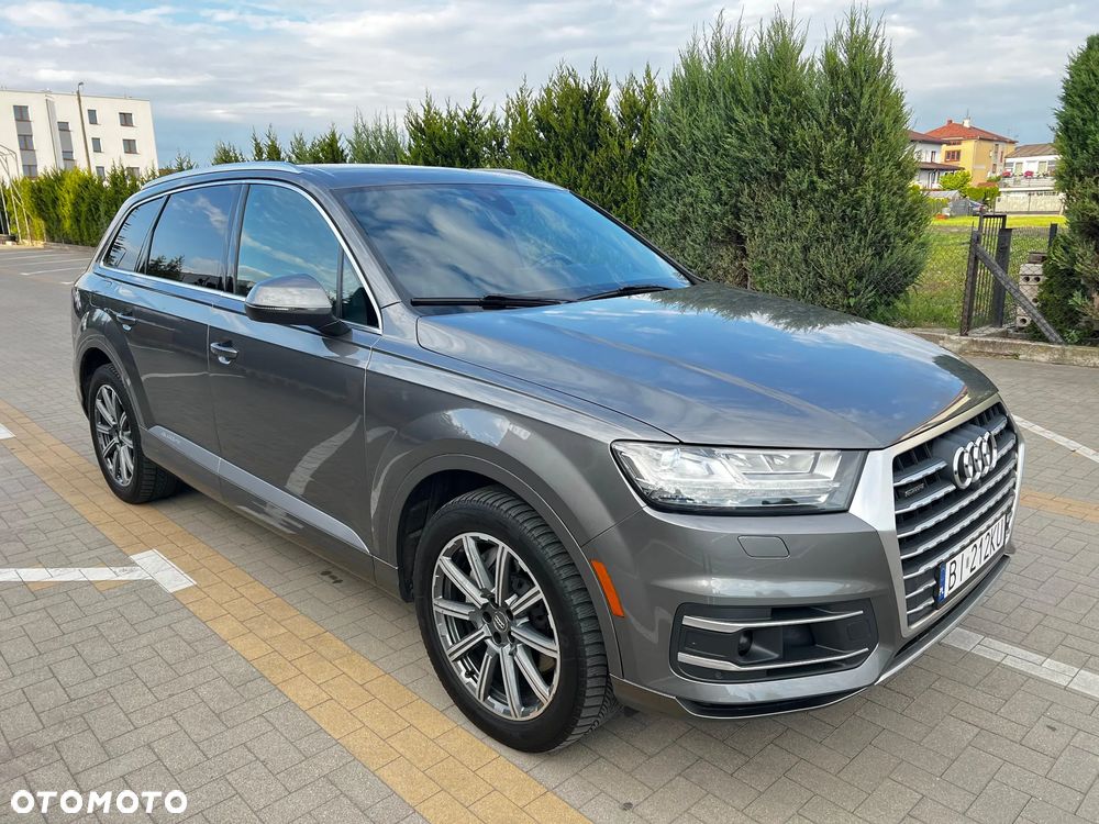 Audi Q7 - 7