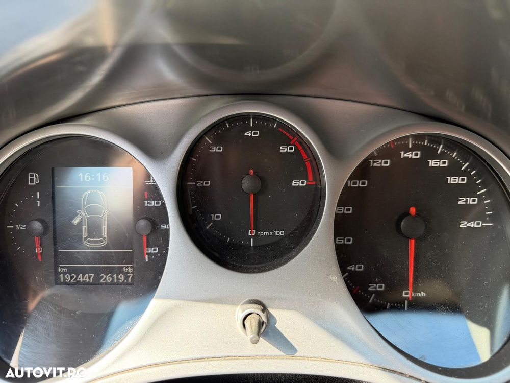 Seat Leon 1.6 TDI Copa - 12