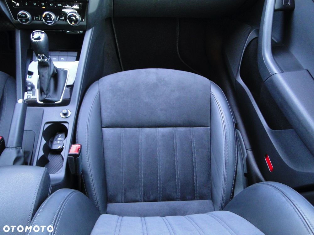 Skoda Octavia 2.0 TDI DSG L&K - 13