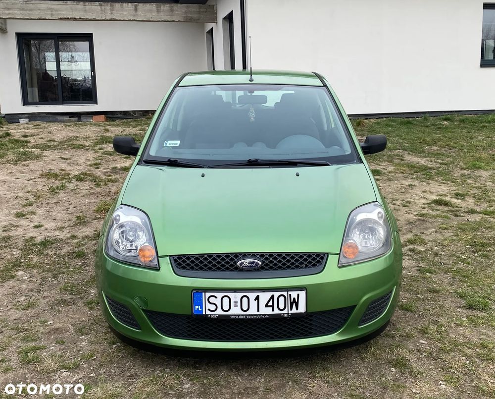 Ford Fiesta 1.3 Black Magic - 2