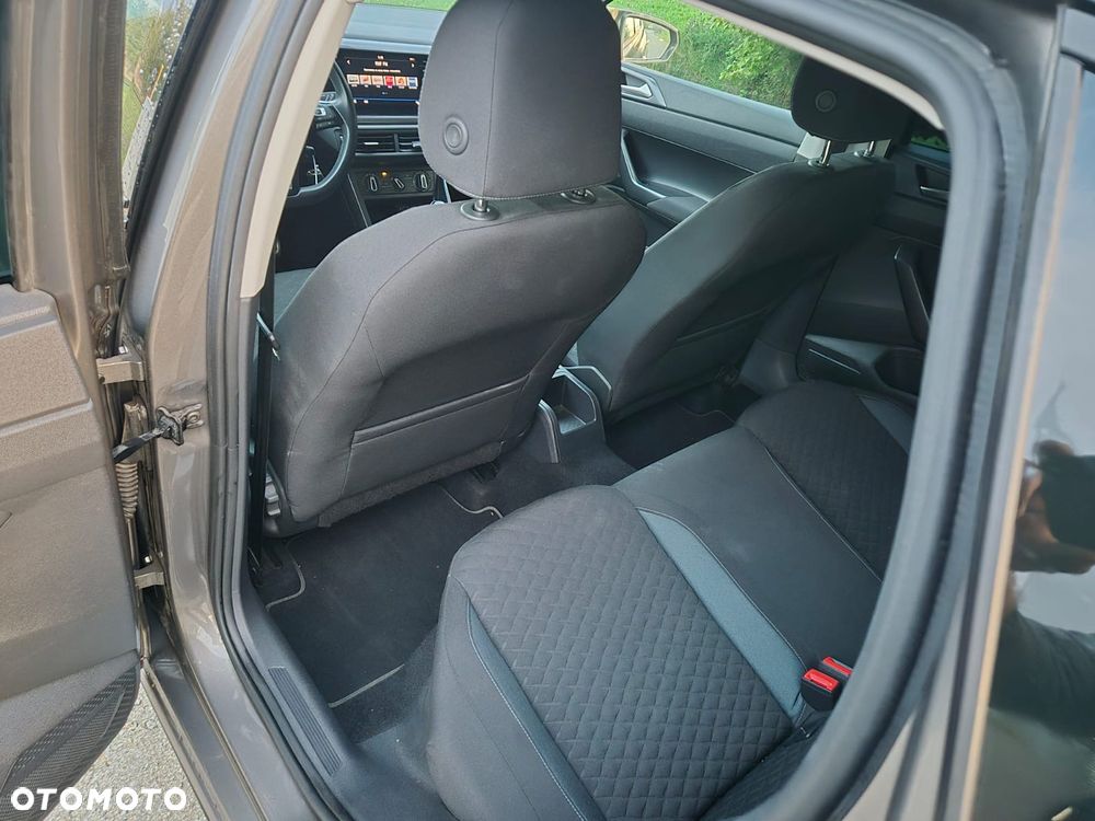 Volkswagen Polo - 29