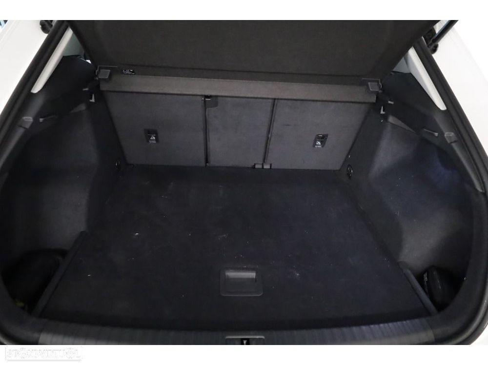 Audi Q3 35 TDI S tronic - 16