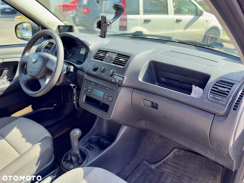 Skoda Fabia 1.2 TSI Family - 9