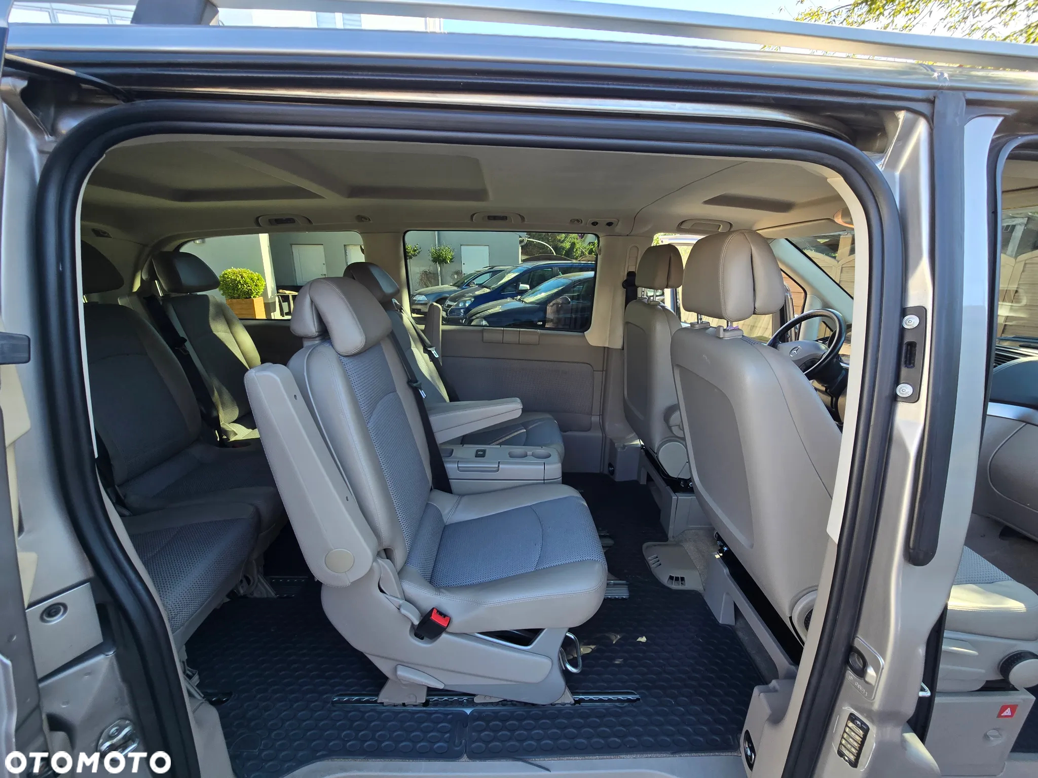 Mercedes-Benz Viano - 14