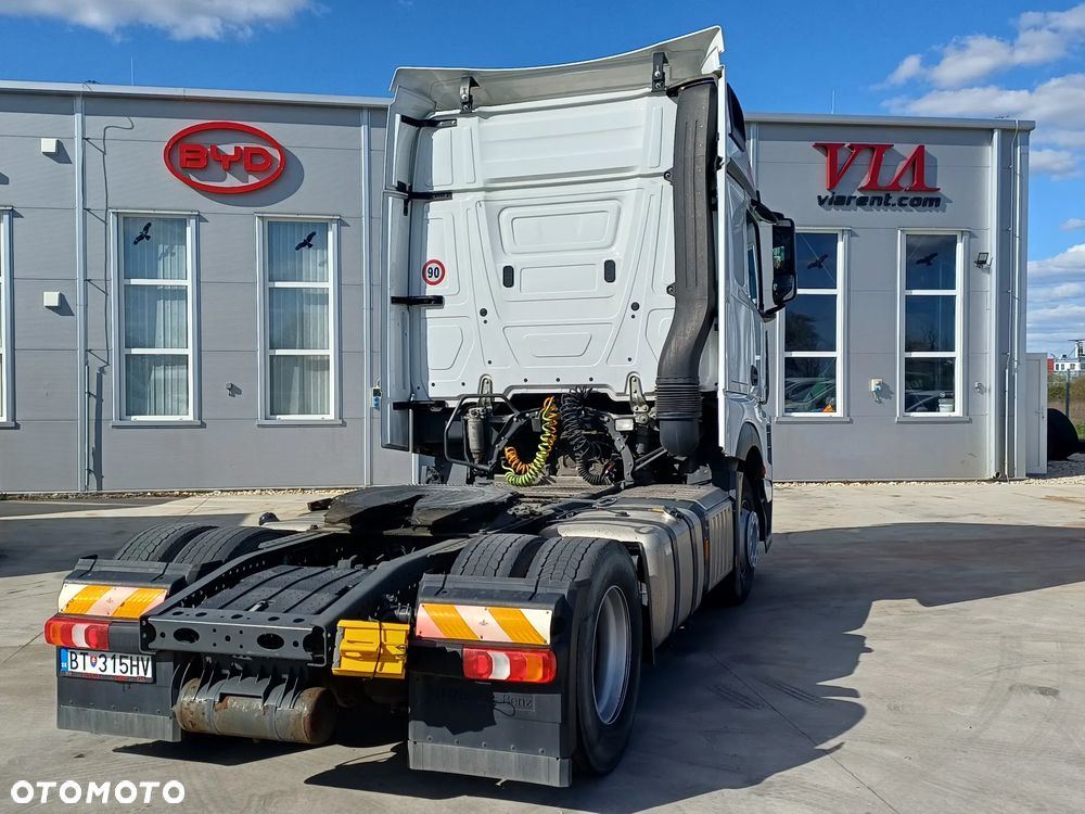 Mercedes-Benz Actros - 7