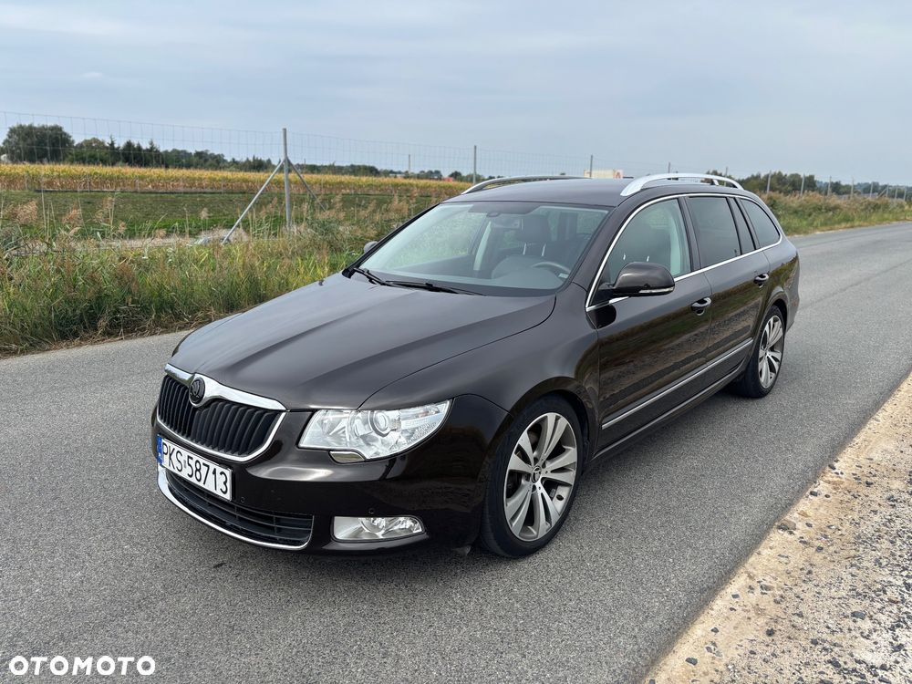 Skoda Superb 2.0 TDI Green tec L&K - 2