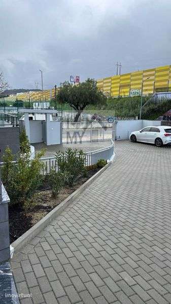 Andar de Luxo T2 em condominio Villas Choupal - Grande imagem: 2/12