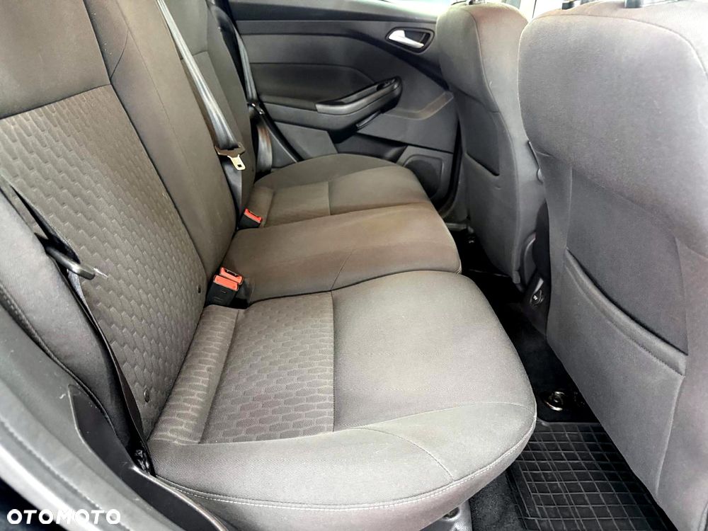 Ford Focus 1.6 TDCi DPF SYNC Edition - 25