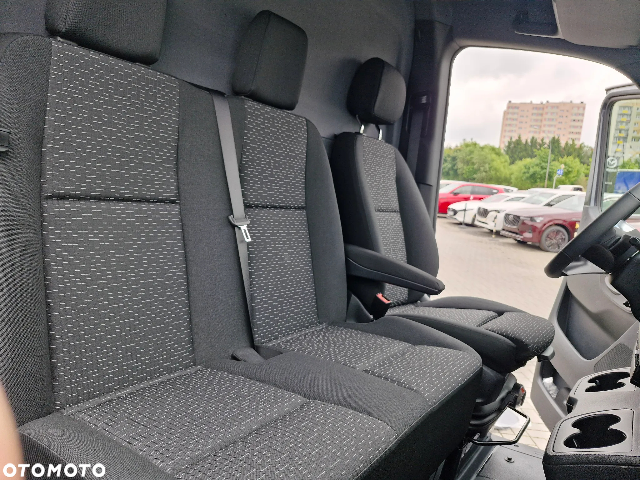 Mercedes-Benz Sprinter - 40