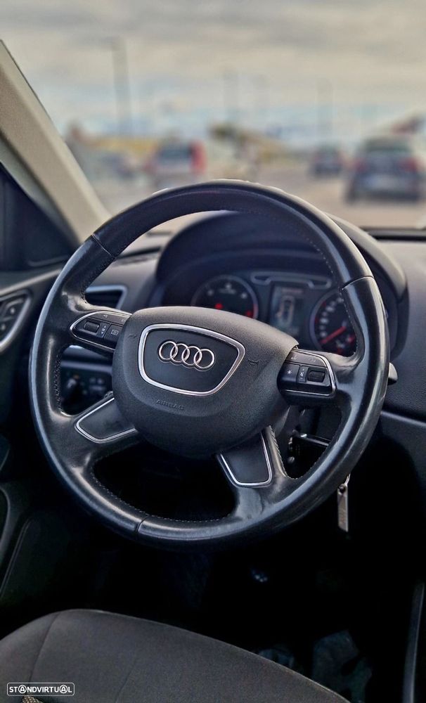 Audi Q3 2.0 TDI Ambition - 3