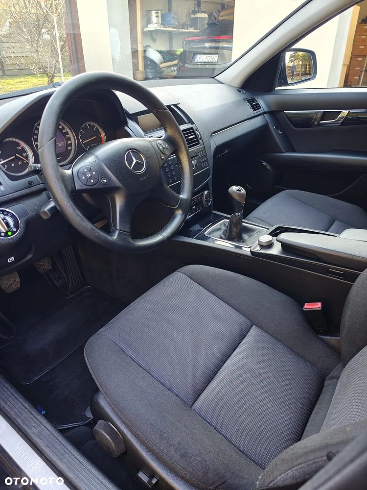 Mercedes-Benz Klasa C 200 CDI DPF Classic - 3