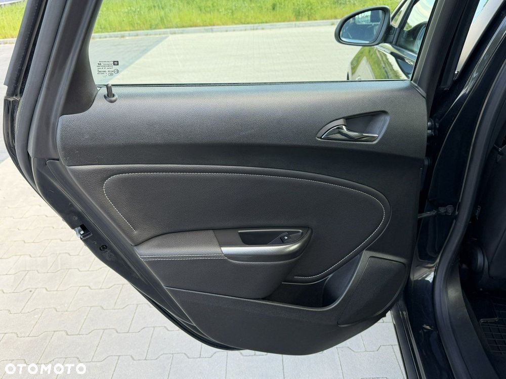 Opel Astra 1.7 CDTI Cosmo S&S - 31