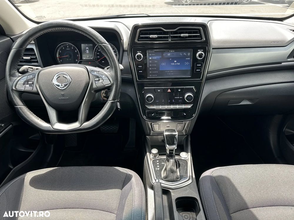 SsangYong Tivoli - 10