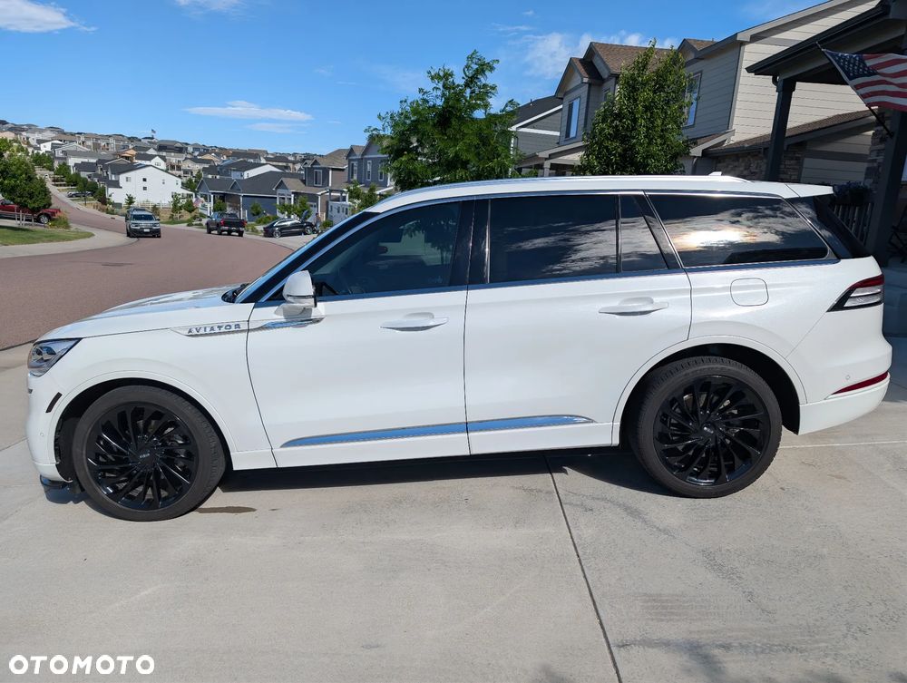 Lincoln Aviator - 5