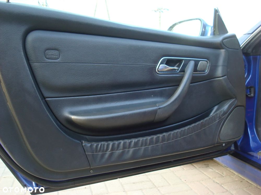 Mercedes-Benz SLK - 13