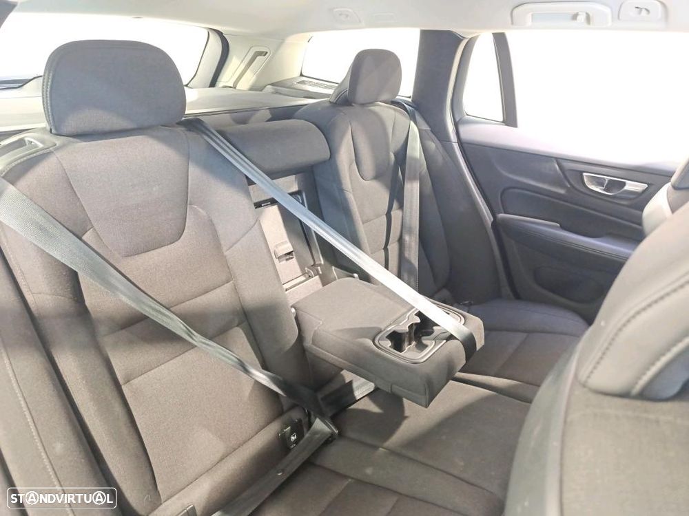 Volvo V60 2.0 T6 AWD TE Inscription Expression - 9