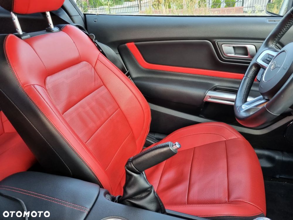 Ford Mustang - 15