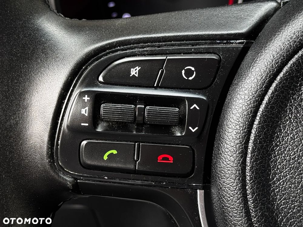 Kia Sportage 1.7 CRDI 2WD ISG Spirit - 19