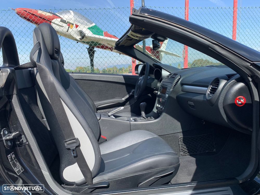 Mercedes-Benz SLK 200 - 9