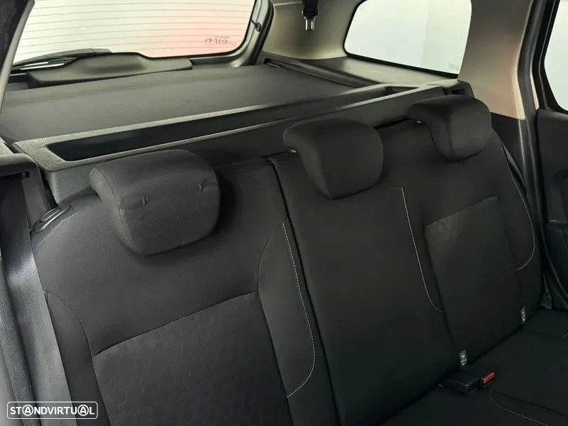 Dacia Logan MCV 1.5 dCi Comfort - 11