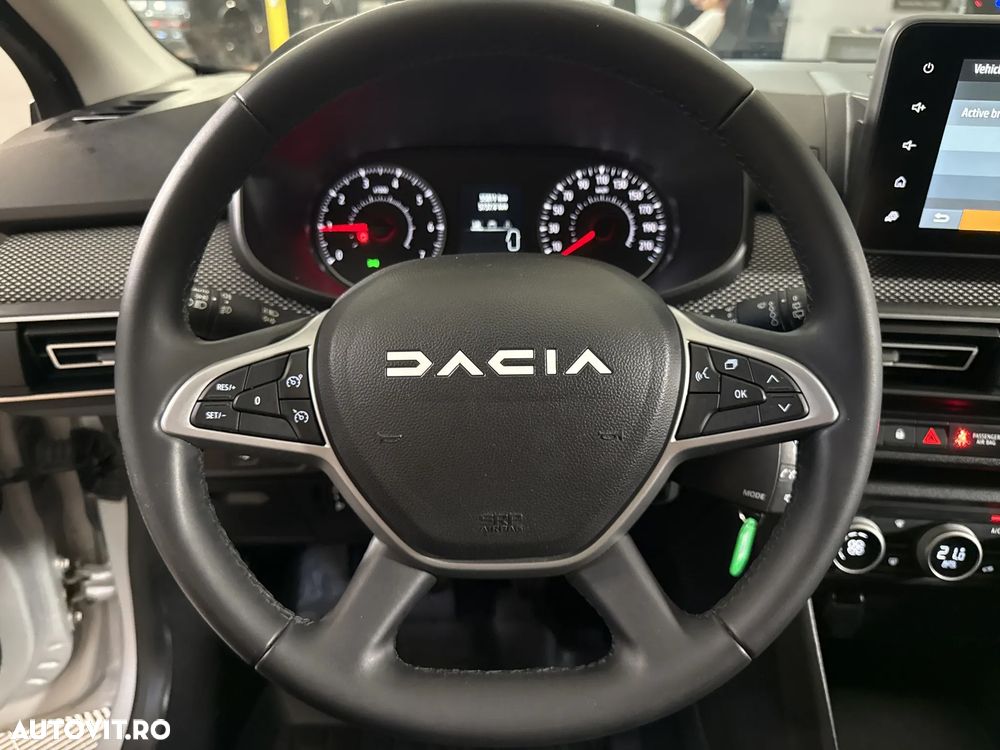 Dacia Sandero - 16