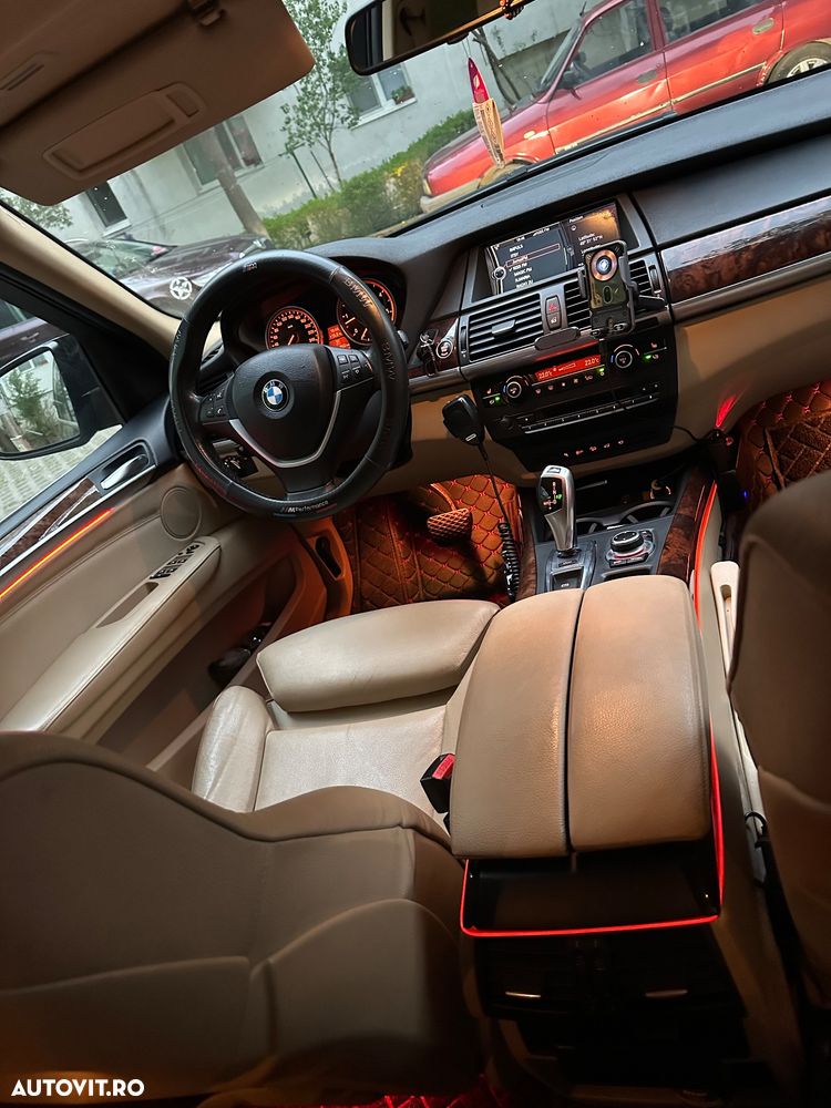 BMW X5 xDrive30d - 33