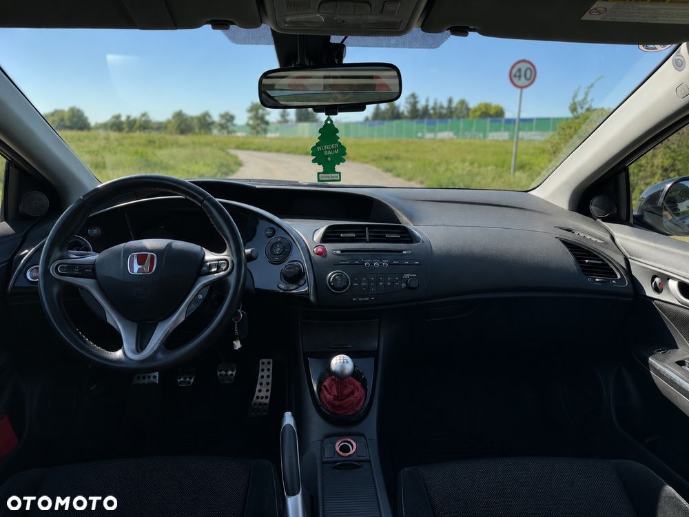 Honda Civic 1.8 LX - 12