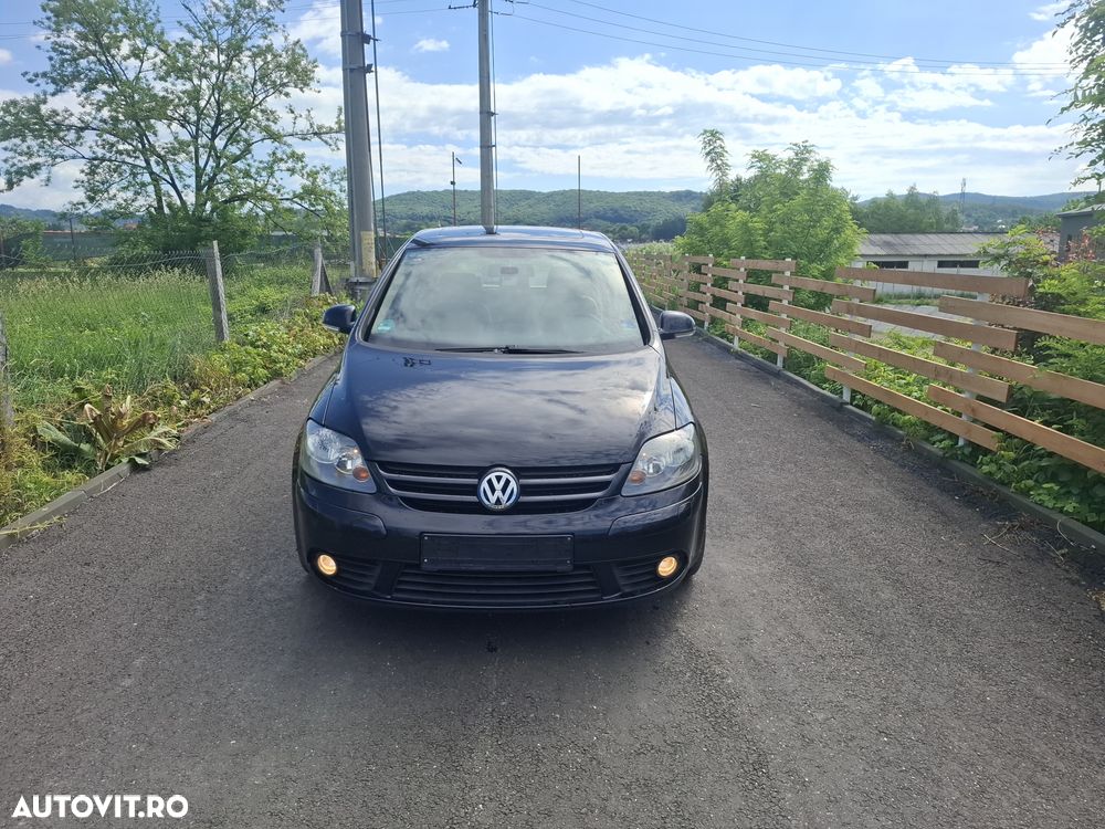 Volkswagen Golf Plus 1.6 FSI Trendline - 2